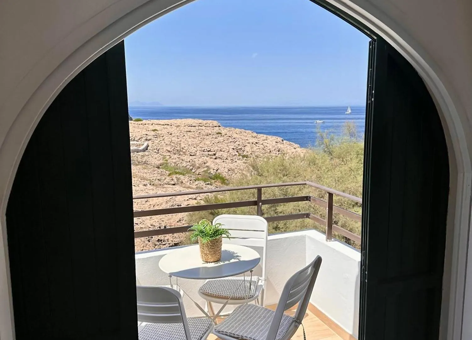 Apartment Vistas Al Mar En Primera Linea Cala en Forcat